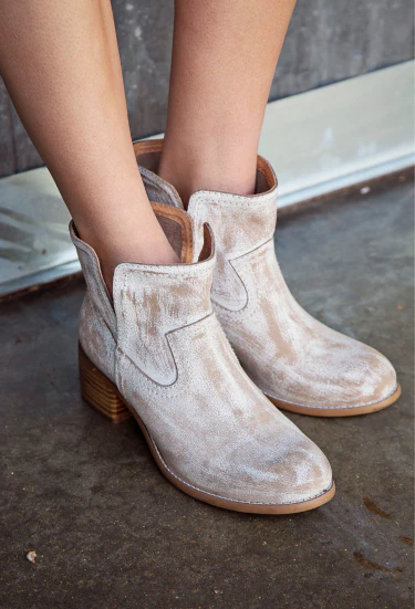 Walnut Grove - Image 15